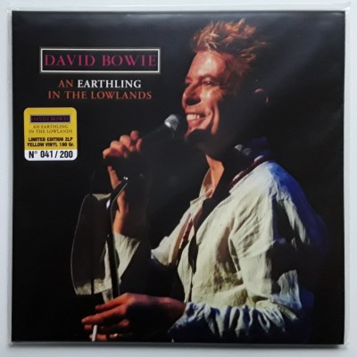 Bowie, David - 2 LP - An Earthling In The Lowlands -...