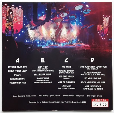 Kiss - 2 LP - Madison Square Garden 2023 - Yellow Vinyl + Poster