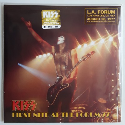 KISS - 2 LP - First Night At The Forum 77 - Yellow Mix...